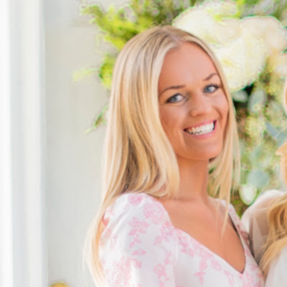 Meet your Posher, Julia